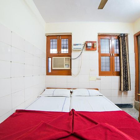 Hotel O Sree Radha Lodge Near Snow World Secundurabad Eksteriør bilde