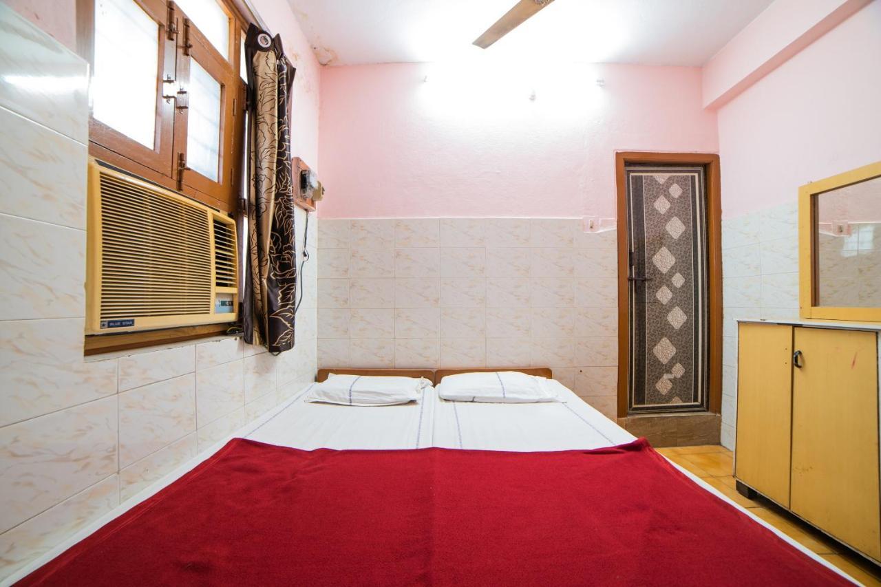 Hotel O Sree Radha Lodge Near Snow World Secundurabad Eksteriør bilde