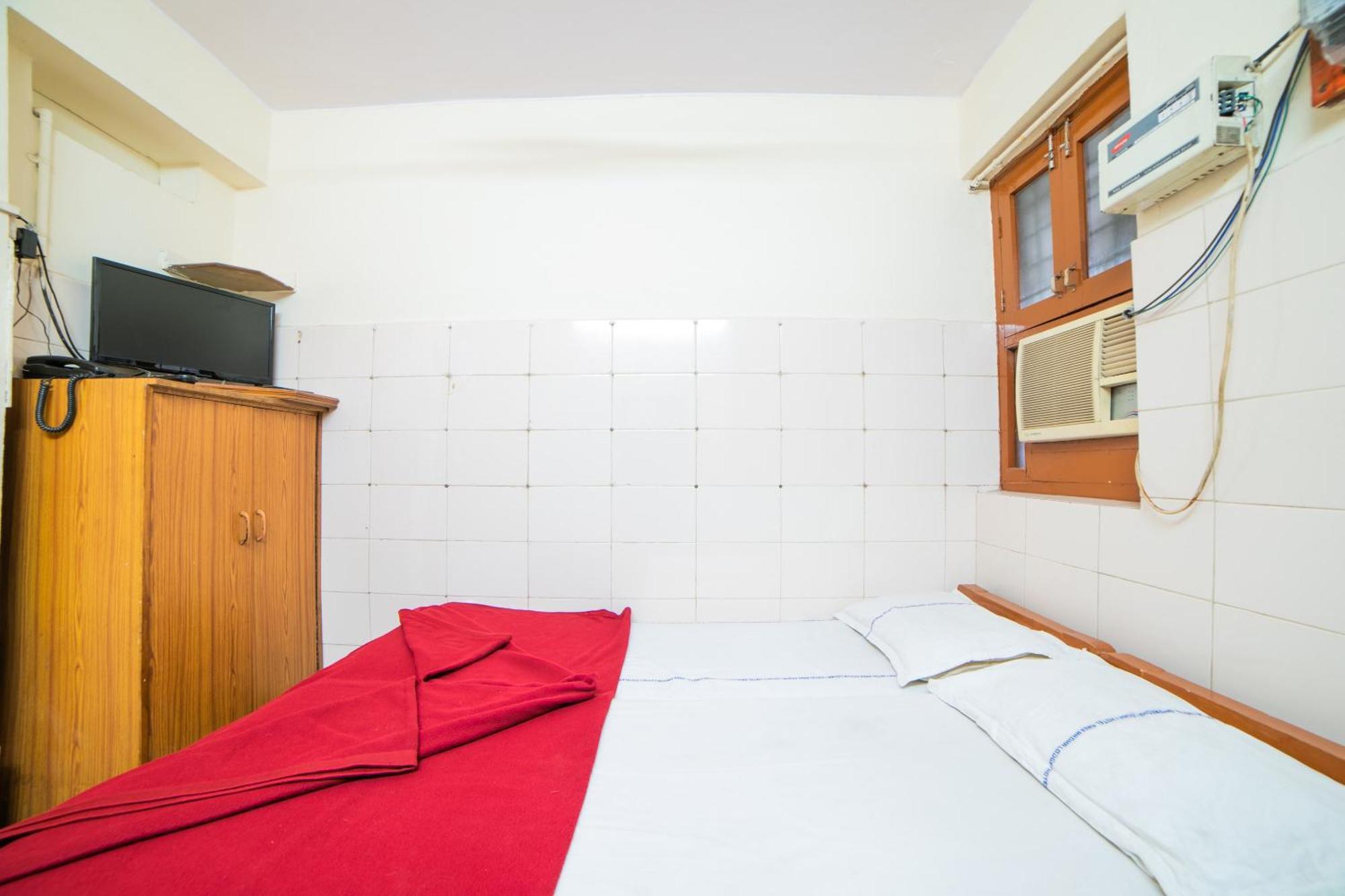 Hotel O Sree Radha Lodge Near Snow World Secundurabad Eksteriør bilde