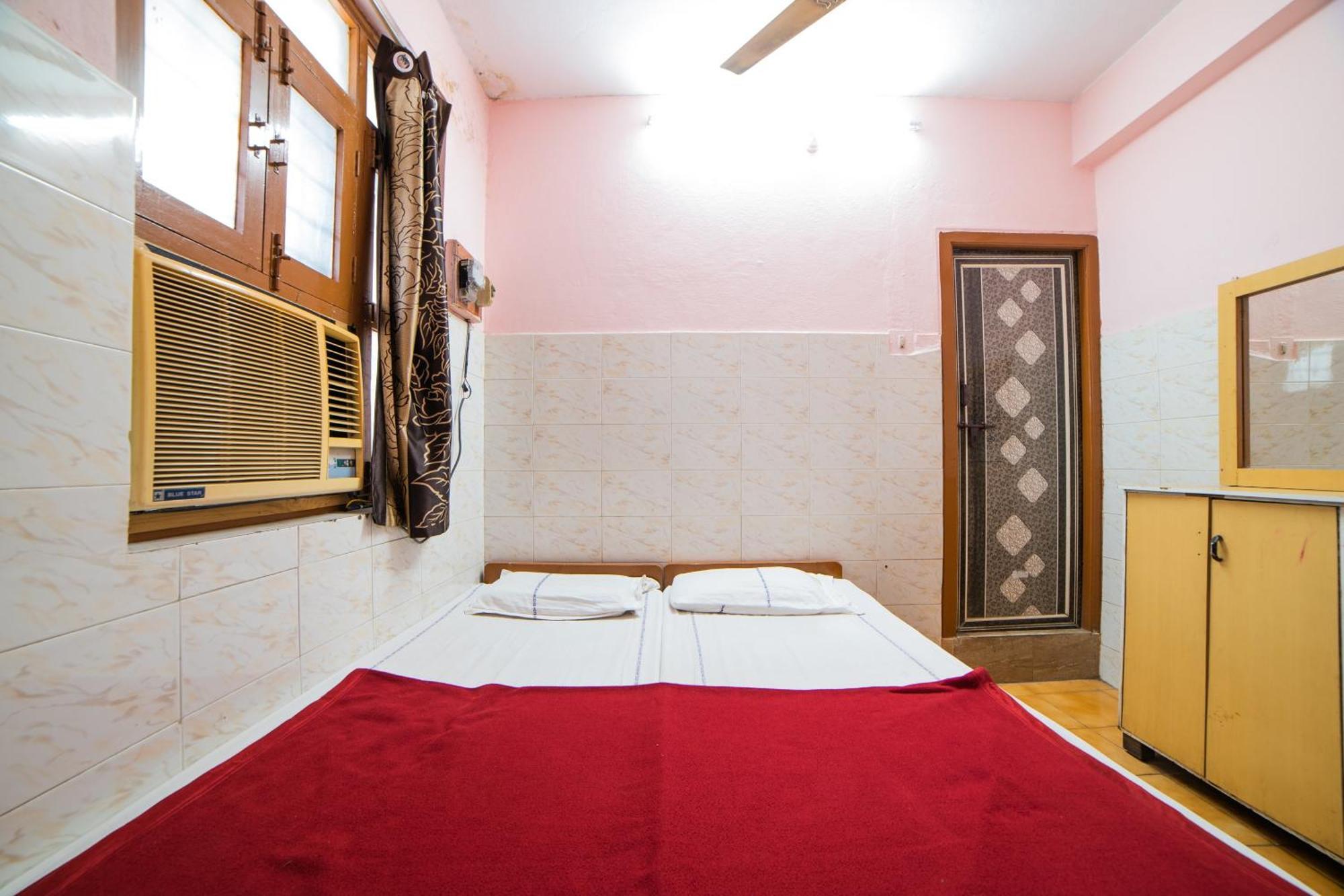 Hotel O Sree Radha Lodge Near Snow World Secundurabad Eksteriør bilde